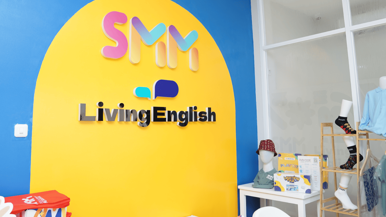 Living English Serpong